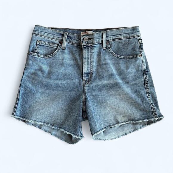 NWOT Signature by Levi Strauss & Co. Gold Women's Heritage High Rise 5" Short 10 - Picture 1 of 11